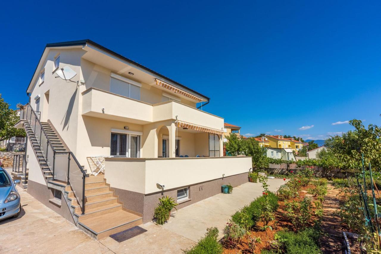 Apartments Star By The Sea Čižići 외부 사진