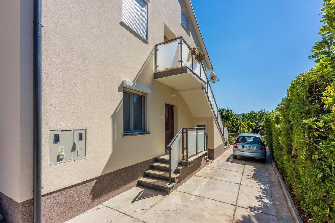 Apartments Star By The Sea Čižići 외부 사진