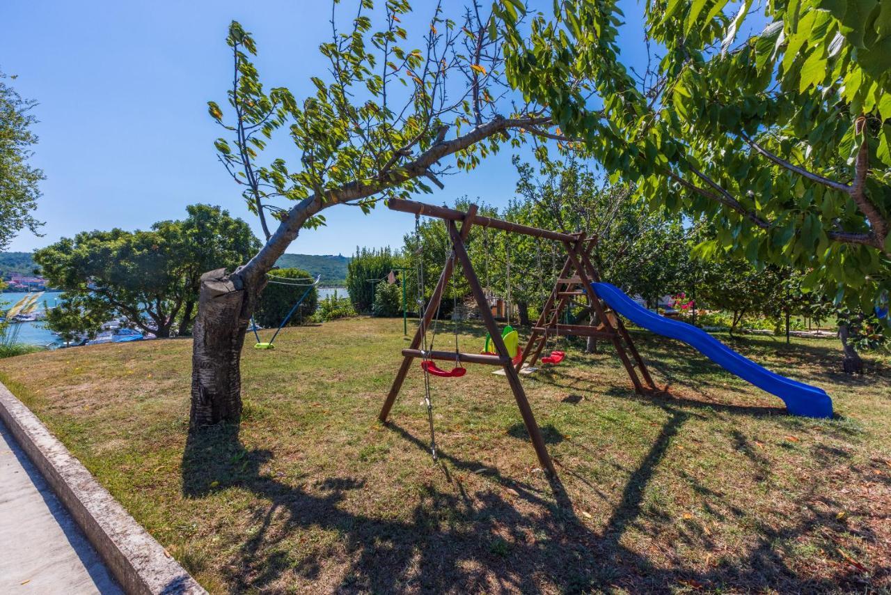 Apartments Star By The Sea Čižići 외부 사진
