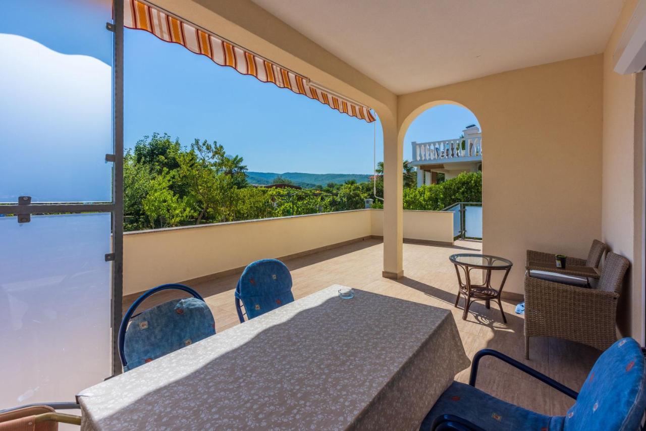 Apartments Star By The Sea Čižići 외부 사진