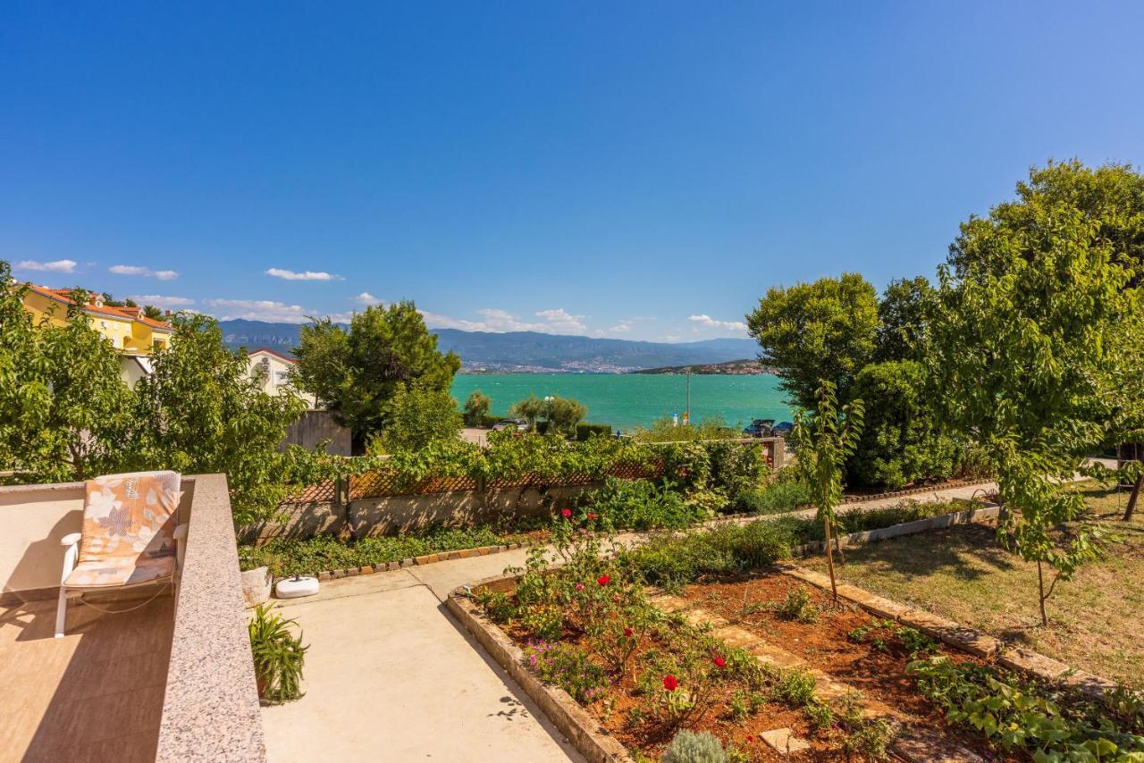 Apartments Star By The Sea Čižići 외부 사진