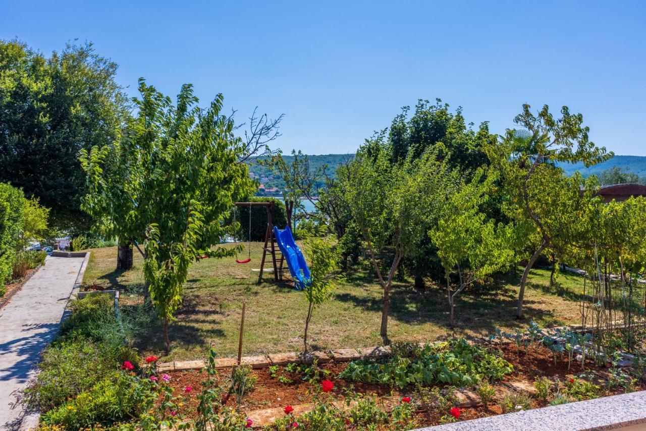 Apartments Star By The Sea Čižići 외부 사진